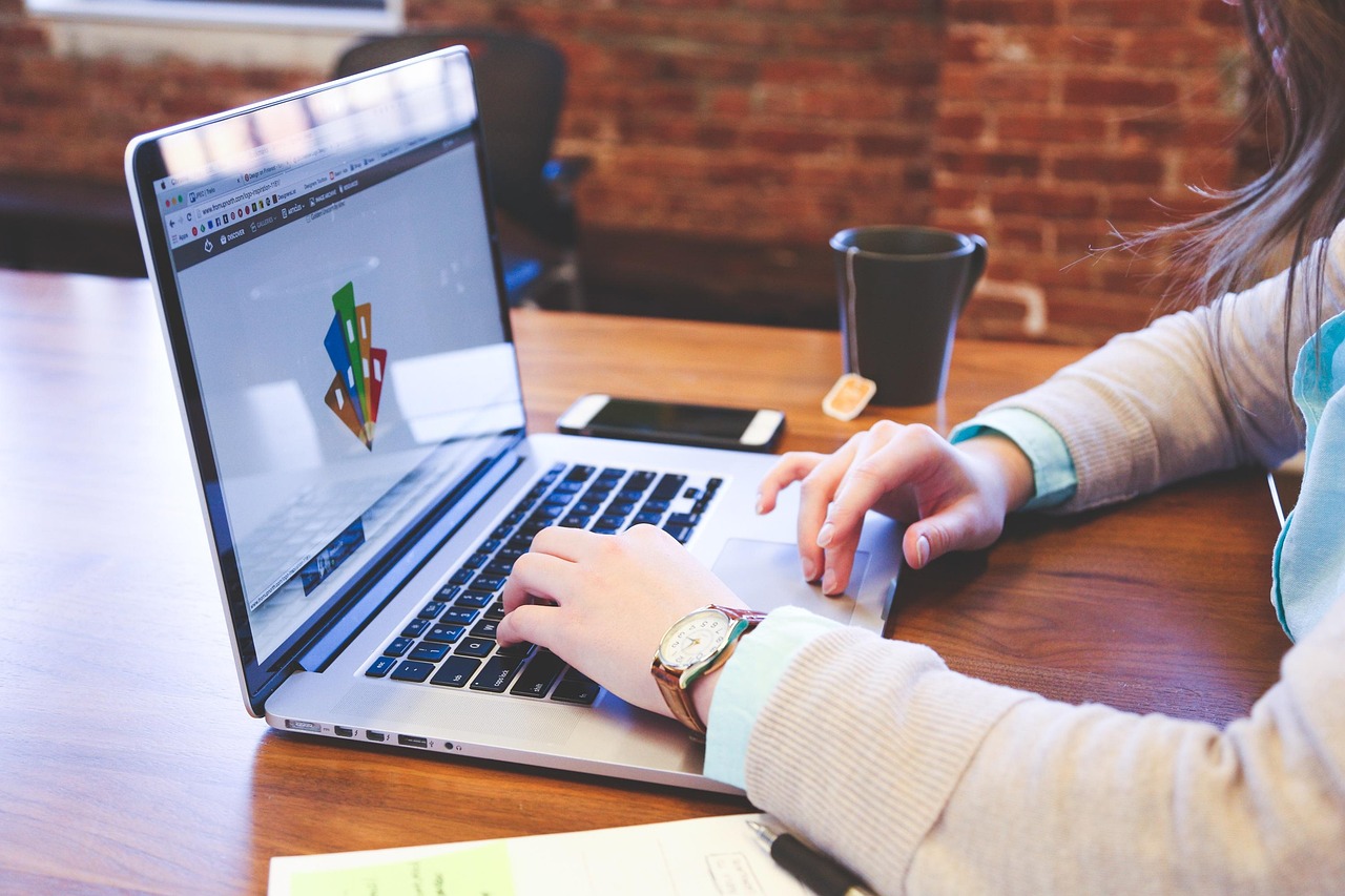 Optimisation SEO du contenu d'une page de prestations WordPress